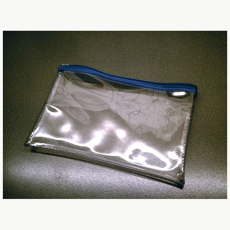 轻便铅笔盒
